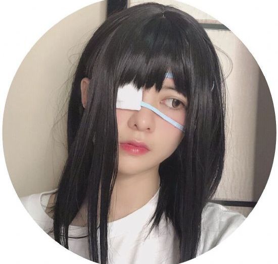 欧美黑白污图情侣头像_蓝光全集免费观看
