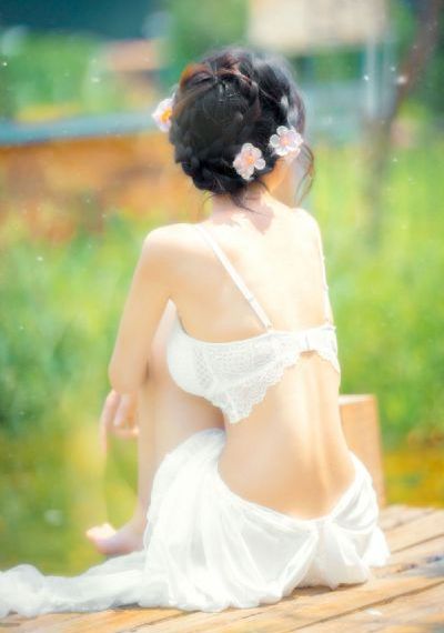 日韩色女综合_4K在线视频观看
