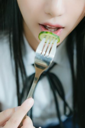 国产小复古_720神马影院手机在线