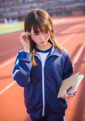 宝马x5国产白色外观_4K免费观看超清