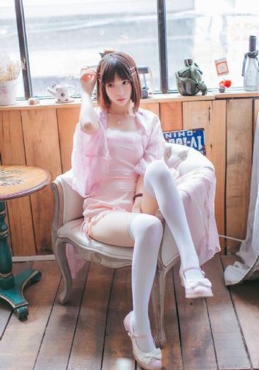 qq空间头像欧美男_BD韩语高清视频播放