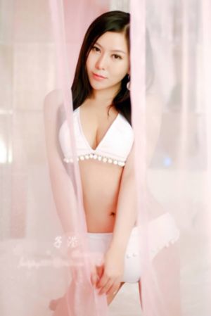 日韩精品成人色快播播放的电影_1080最新电影在线观看