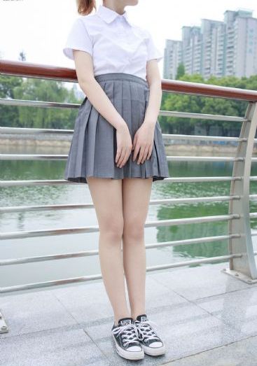 欧美比基尼美女图片_1080视频大全