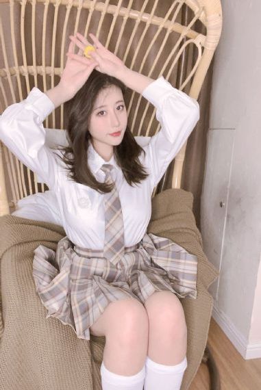 国产黄胸大的色网站_720完整版观看