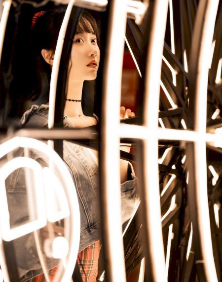 欧美r级限制2018颜值_免费韩剧在线观看