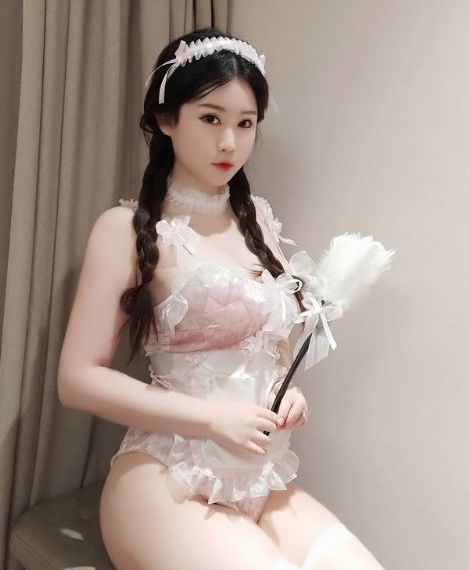 欧美情侣头像不明显_超清高清完整版播放
