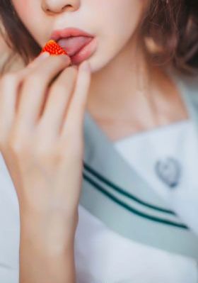 欧美女图案_超清日本电影免费