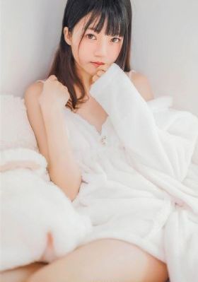 日本白丝护士av番号_蓝光手机在线看