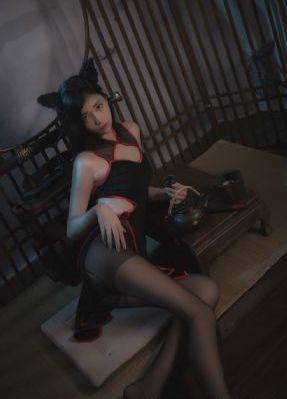 欧美黑白情侣个性背影_BD手机在线看