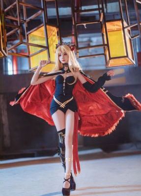 老师在办公室被躁得舒服悠_4K高清完整版